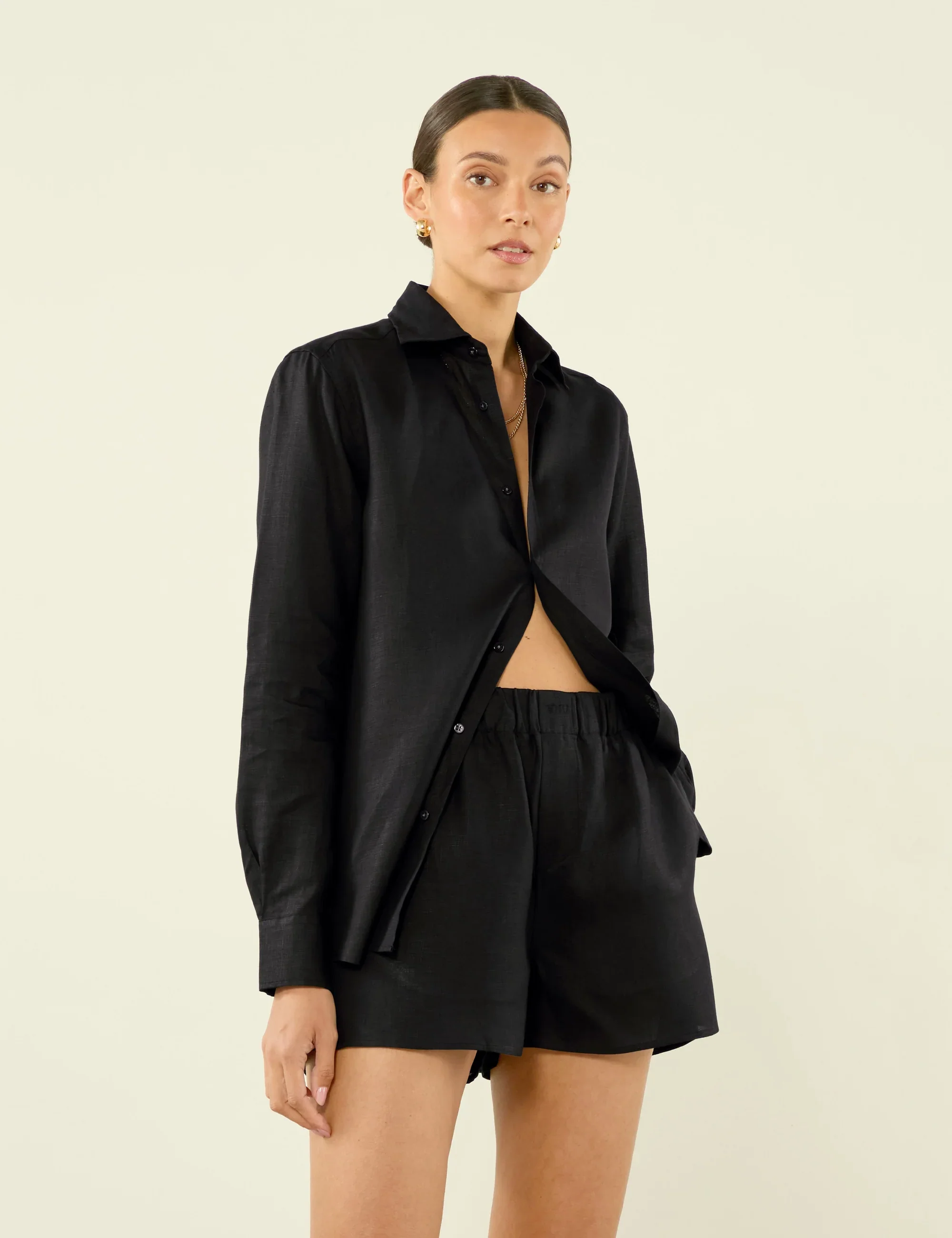 The Boxer: Linen, Black - With Nothing Underneath
