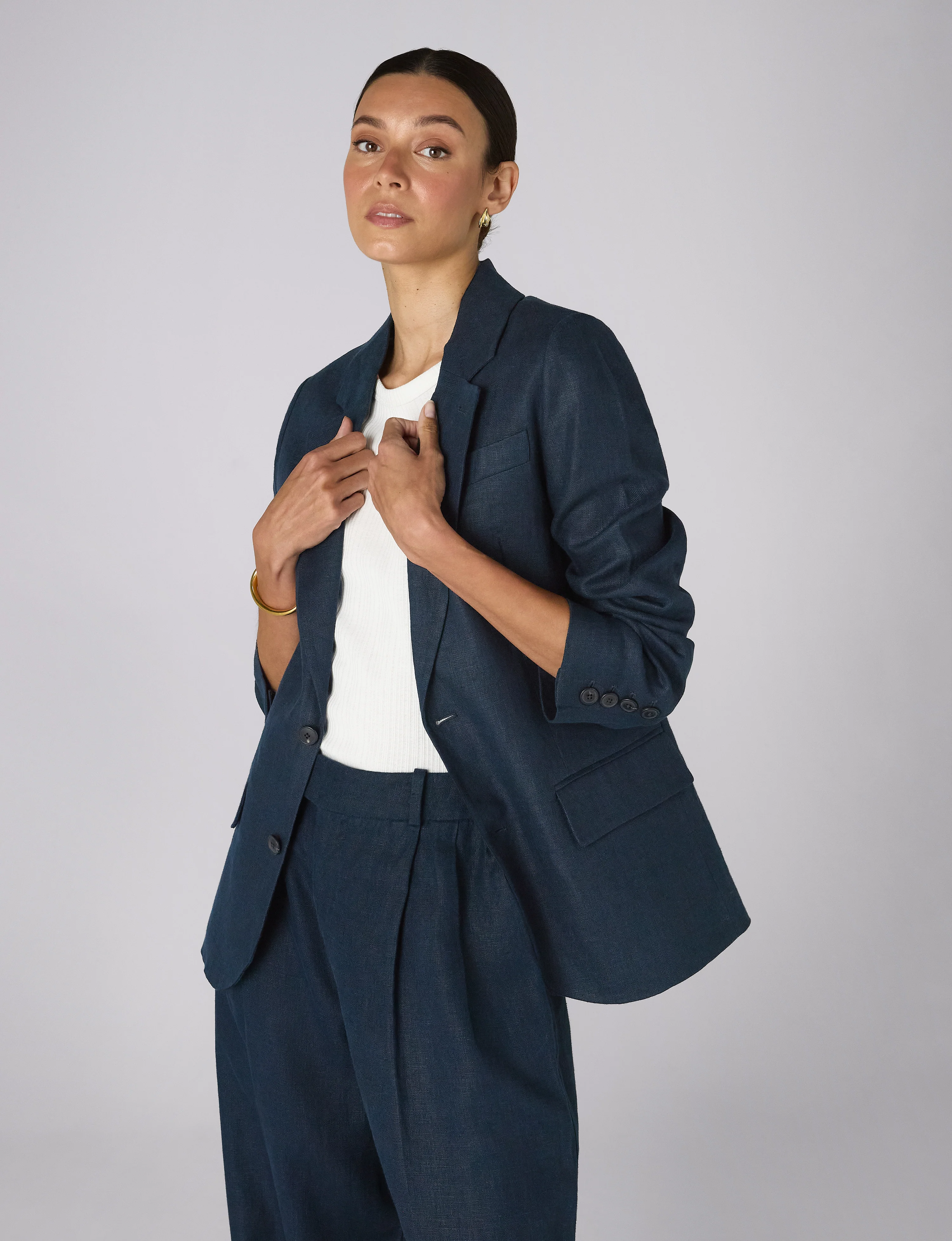 Hutton Blazer: Linen, Navy Blue - With Nothing Underneath