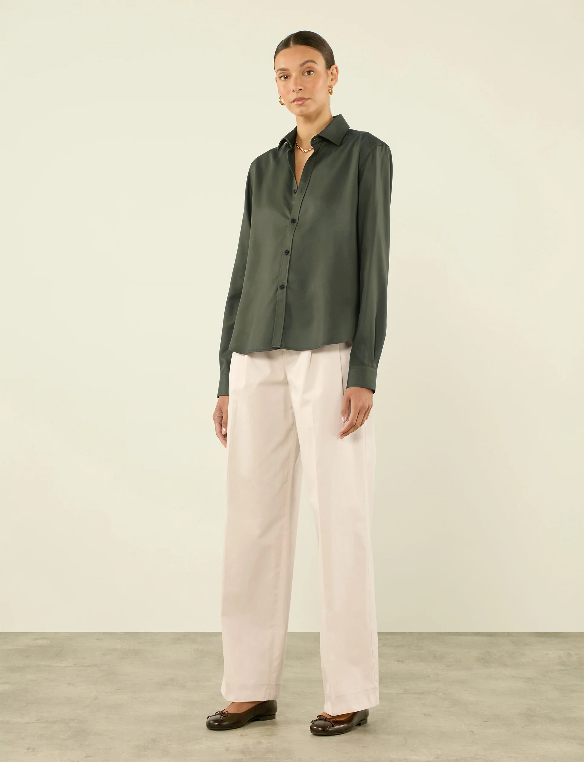 The Classic: TENCEL™ Lyocell, Khaki - With Nothing Underneath
